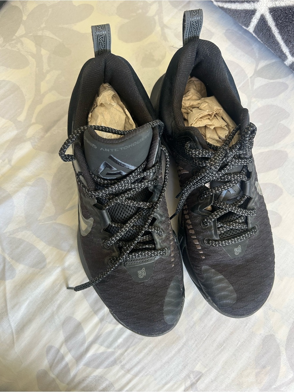 Nike Men's Black Athletic Basketball Shoes